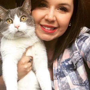 Meet your Posher, Victoria